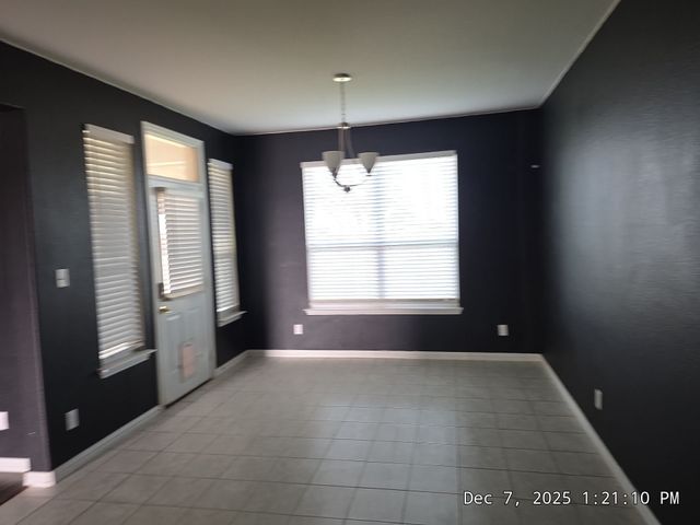 128 Spring Creek Circle, Paradise, TX 76073