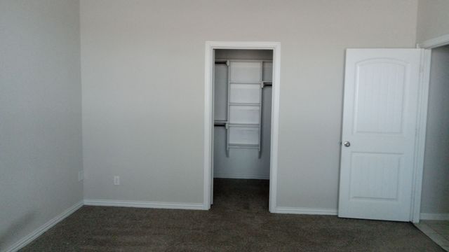 128 Spring Creek Circle, Paradise, TX 76073