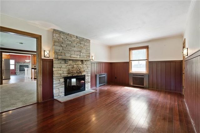 6050 Walton Rd, Jefferson Hills, PA 15332