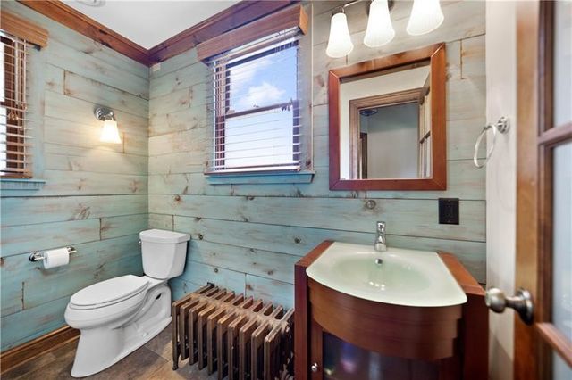 6050 Walton Rd, Jefferson Hills, PA 15332