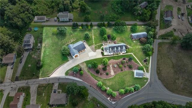 6050 Walton Rd, Jefferson Hills, PA 15332