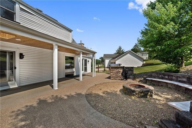 6050 Walton Rd, Jefferson Hills, PA 15332