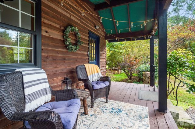 528 Padgettown Road, Black Mountain, NC 28711
