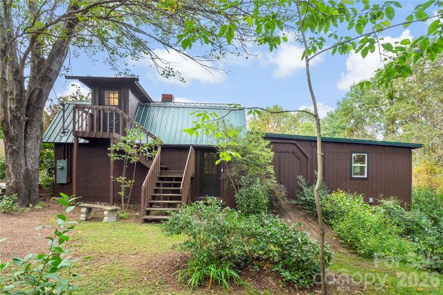 528 Padgettown Road, Black Mountain, NC 28711