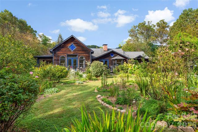 528 Padgettown Road, Black Mountain, NC 28711