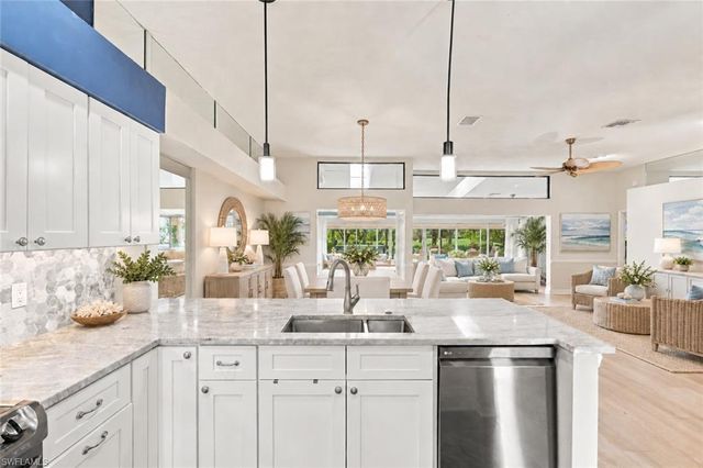 268 Countryside DR, Naples, FL 34104