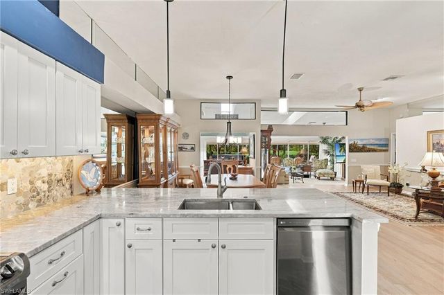 268 Countryside DR, Naples, FL 34104