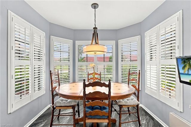 268 Countryside DR, Naples, FL 34104