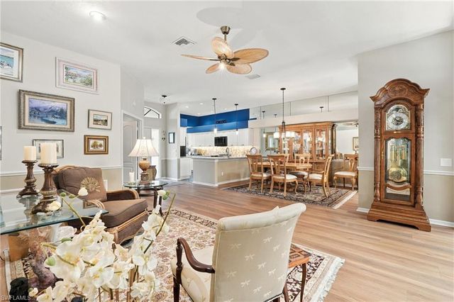 268 Countryside DR, Naples, FL 34104