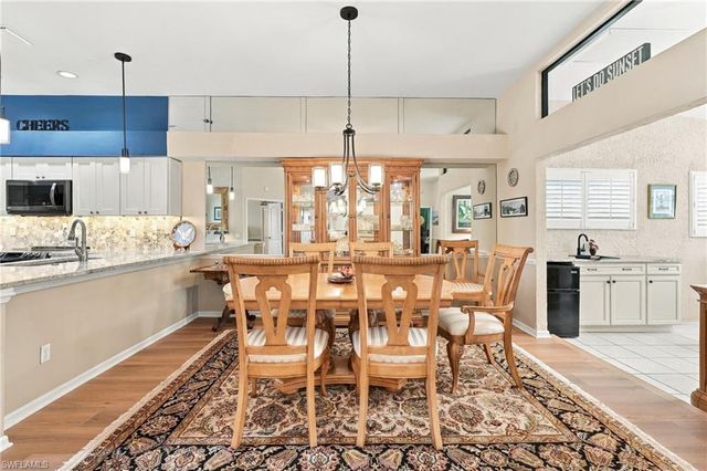 268 Countryside DR, Naples, FL 34104