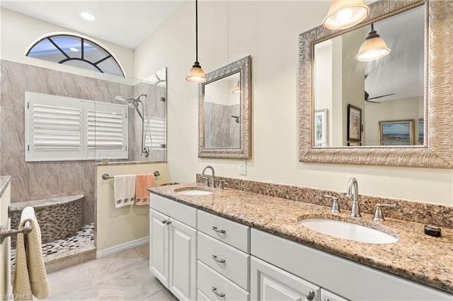 268 Countryside DR, Naples, FL 34104