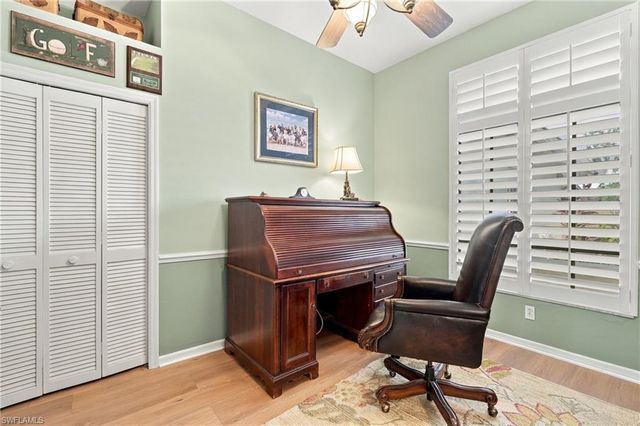 268 Countryside DR, Naples, FL 34104