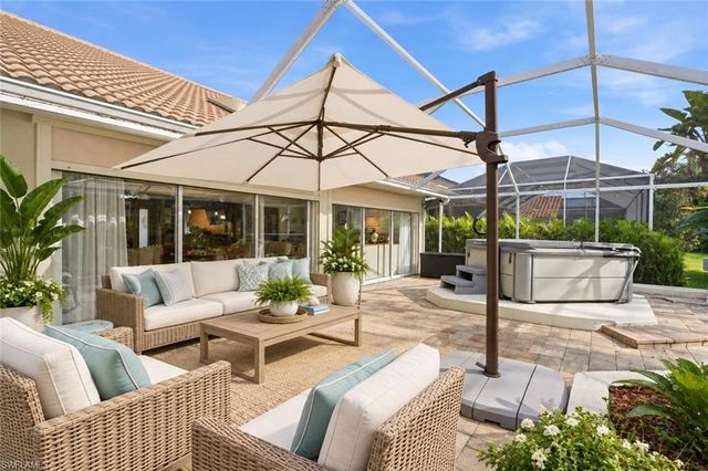 268 Countryside DR, Naples, FL 34104