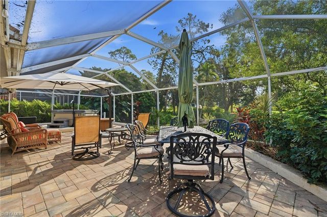 268 Countryside DR, Naples, FL 34104