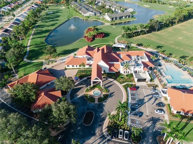268 Countryside DR, Naples, FL 34104