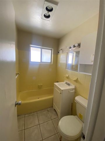 510 NW 13th Street, Fort Lauderdale, FL 33311