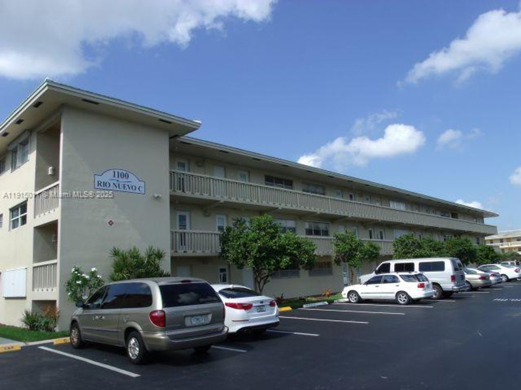 1100 SW 12th St 108, Fort Lauderdale, FL 33315