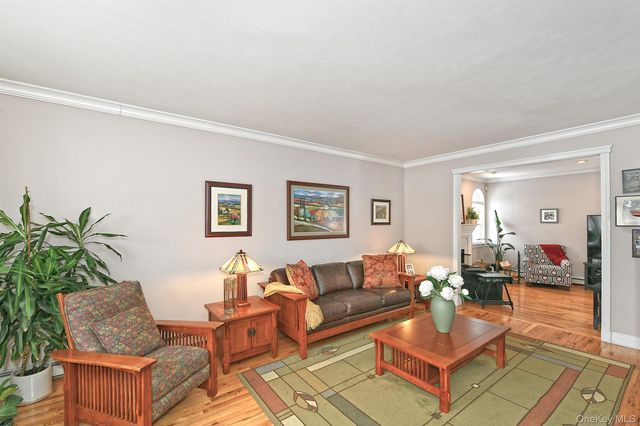 12 Crystal Brook Court, Nesconset, NY 11767