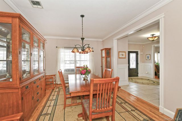 12 Crystal Brook Court, Nesconset, NY 11767