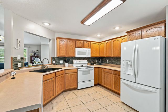 3008 LINDEN WAY, Columbia, MO 65202