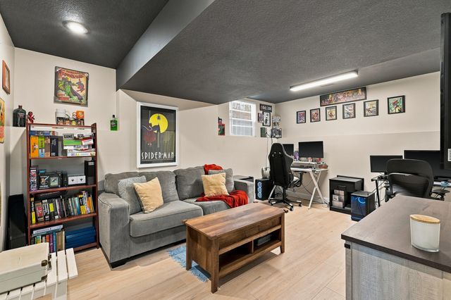 3008 LINDEN WAY, Columbia, MO 65202