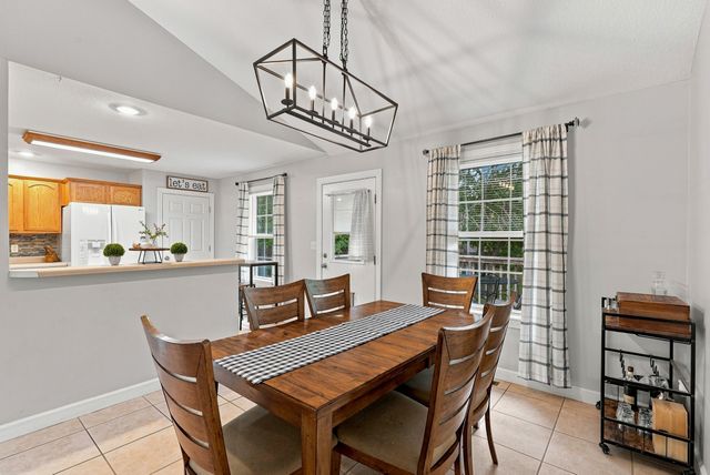 3008 LINDEN WAY, Columbia, MO 65202
