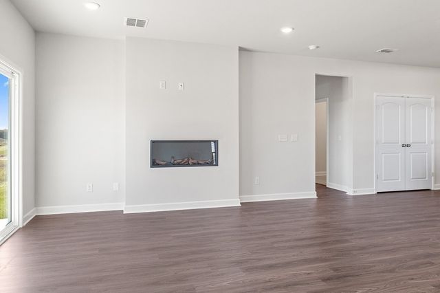 226 East Millbrook Drive, Spring Hill, TN 37174