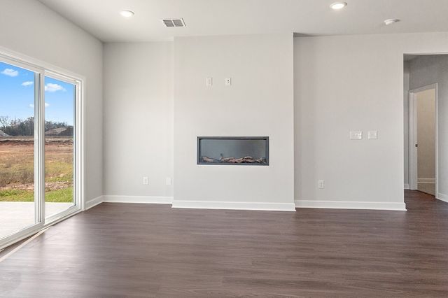 226 East Millbrook Drive, Spring Hill, TN 37174