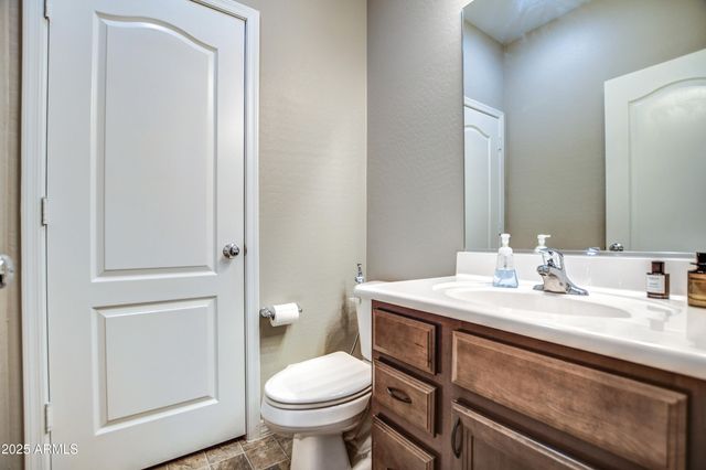 2842 E FRAKTUR Road, Phoenix, AZ 85040