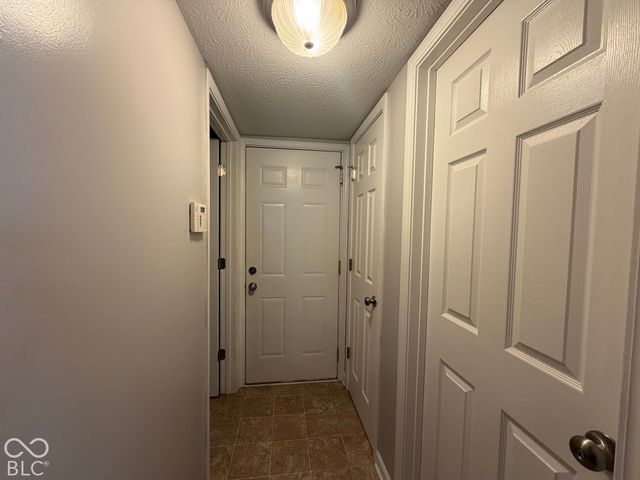 1946 Central Park Boulevard W, Greenwood, IN 46143