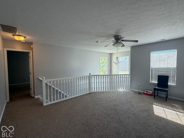 1946 Central Park Boulevard W, Greenwood, IN 46143