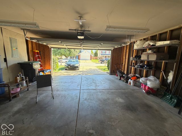 1946 Central Park Boulevard W, Greenwood, IN 46143