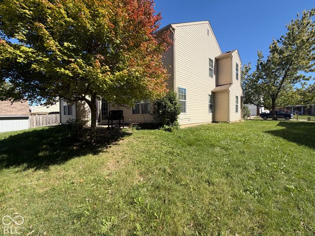 1946 Central Park Boulevard W, Greenwood, IN 46143