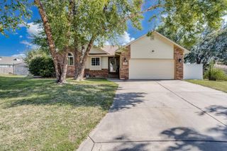 811 Rushwood Ct, Augusta, KS 67010