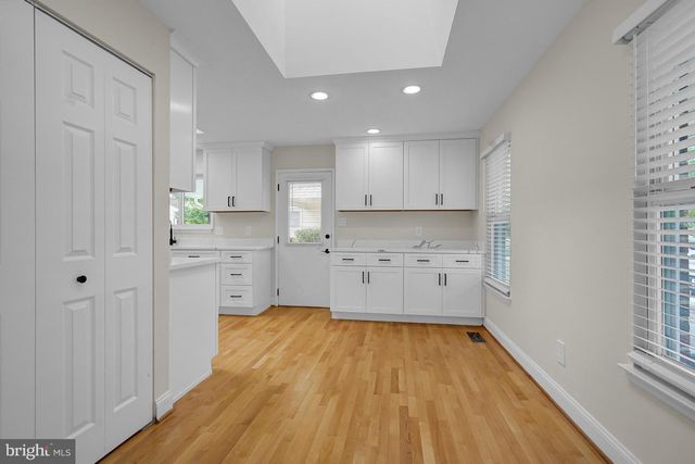2230 CHESTERTOWN DR, Vienna, VA 22182