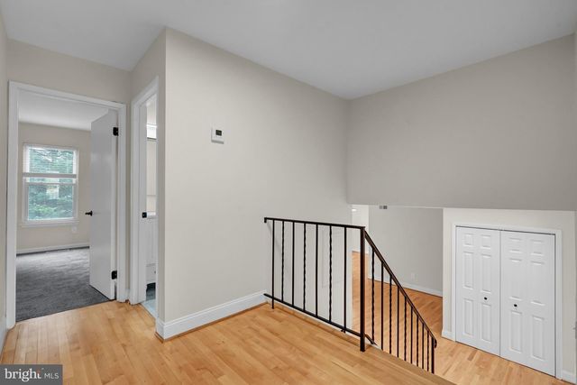 2230 CHESTERTOWN DR, Vienna, VA 22182