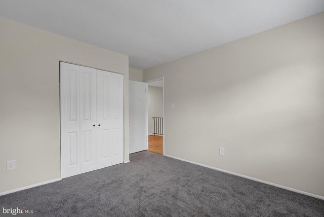 2230 CHESTERTOWN DR, Vienna, VA 22182