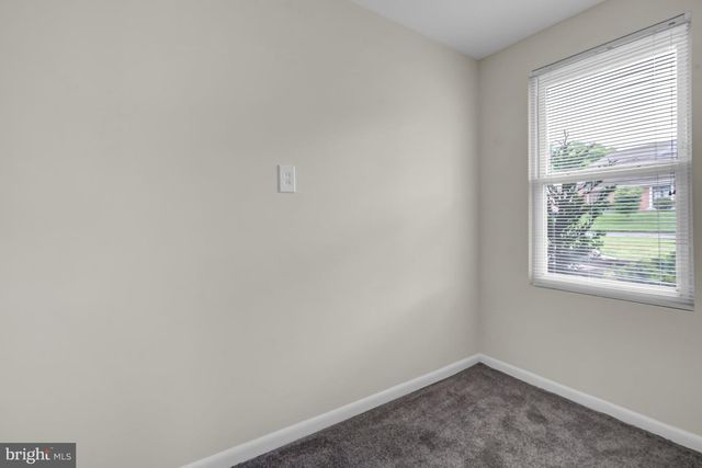 2230 CHESTERTOWN DR, Vienna, VA 22182