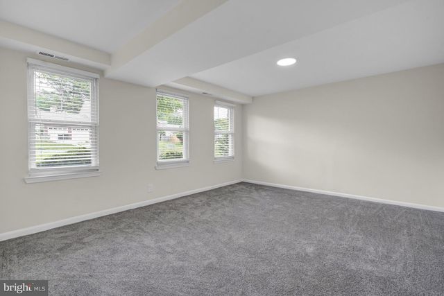 2230 CHESTERTOWN DR, Vienna, VA 22182