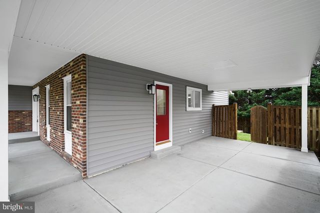 2230 CHESTERTOWN DR, Vienna, VA 22182