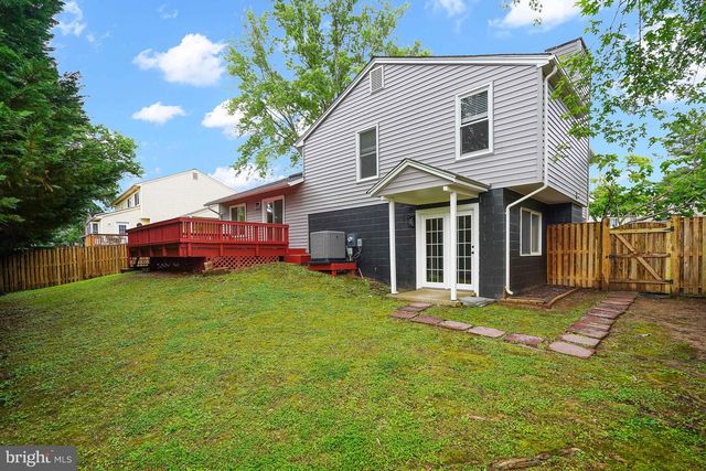 2230 CHESTERTOWN DR, Vienna, VA 22182