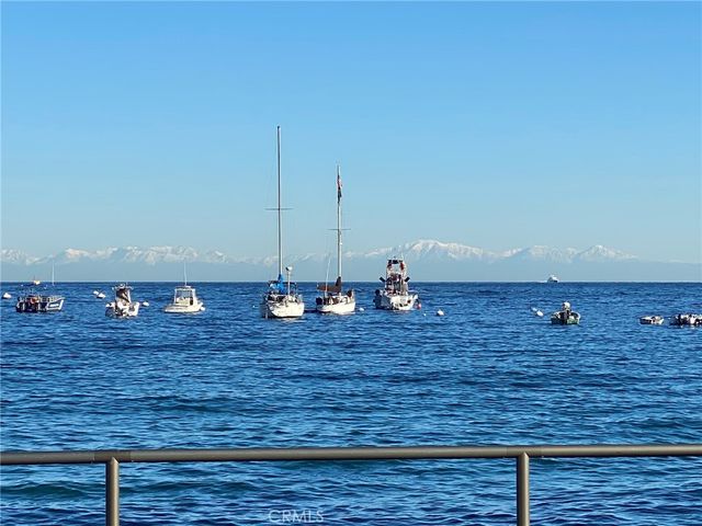 352 354 Eucalyptus, Avalon, CA 90704