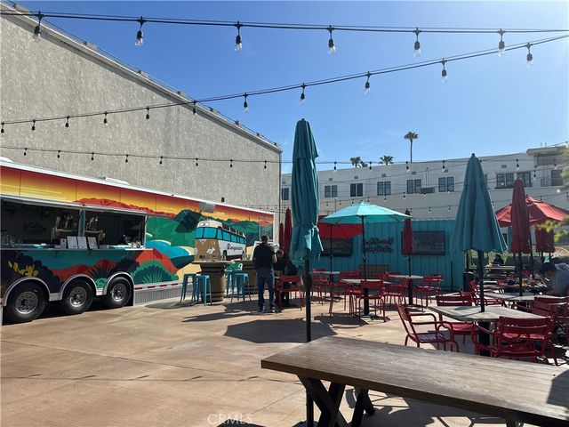 352 354 Eucalyptus, Avalon, CA 90704