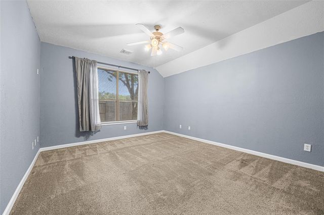 212 Silverbrook Lane, Dickinson, TX 77539