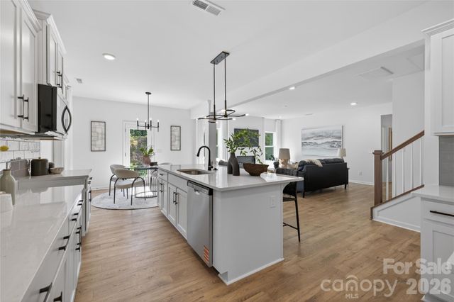 128 Pembroke Way 19, Albemarle, NC 28001