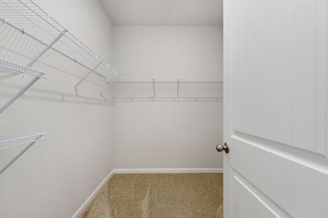 7300 Sunny Parks Dr, White House, TN 37188