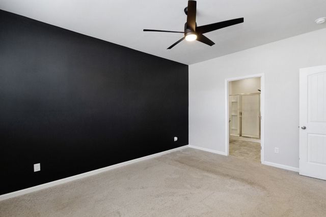 7300 Sunny Parks Dr, White House, TN 37188