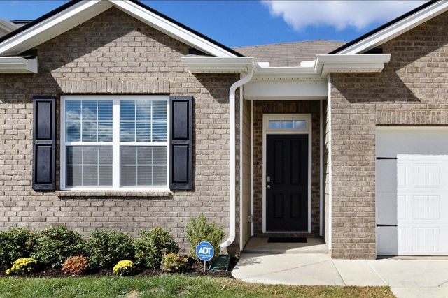 7300 Sunny Parks Dr, White House, TN 37188