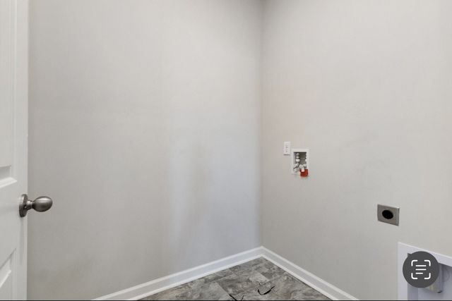 7300 Sunny Parks Dr, White House, TN 37188