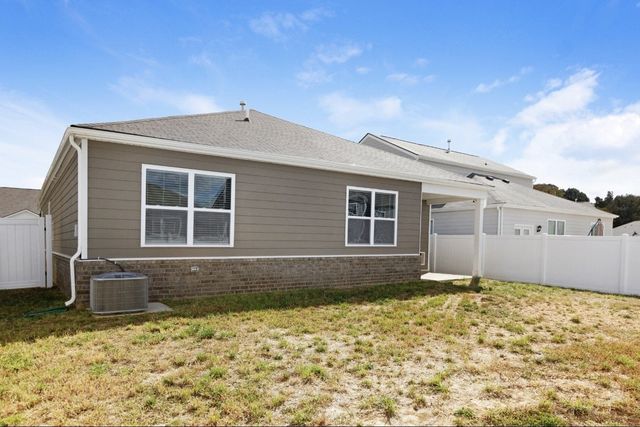 7300 Sunny Parks Dr, White House, TN 37188